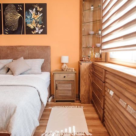 Lara Apartman Apartment Суботица Екстериор снимка