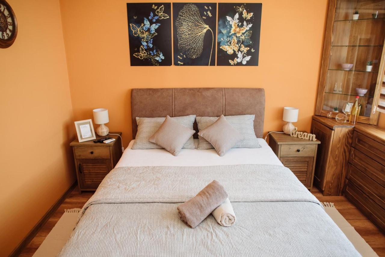 Lara Apartman Apartment Суботица Екстериор снимка