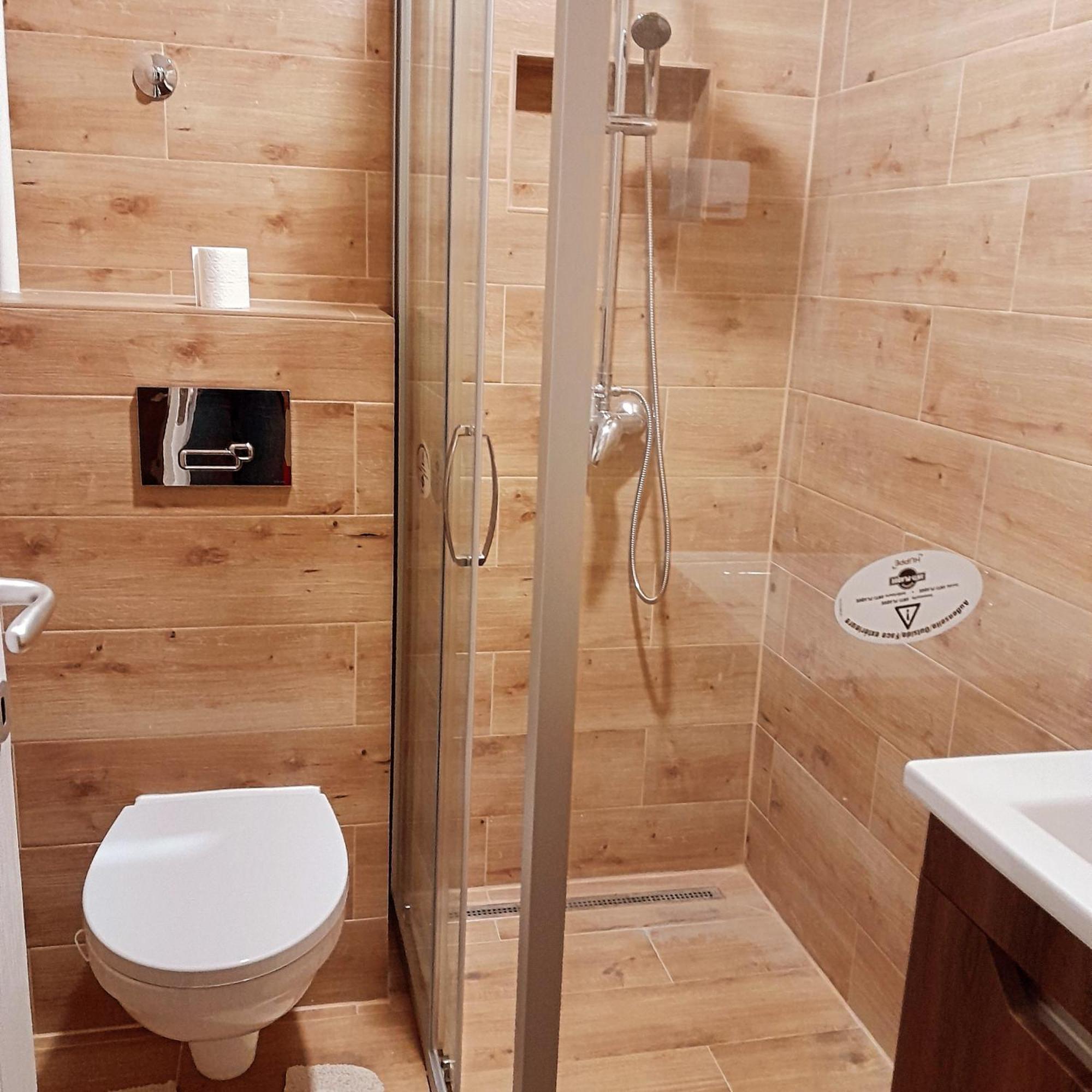 Lara Apartman Apartment Суботица Екстериор снимка
